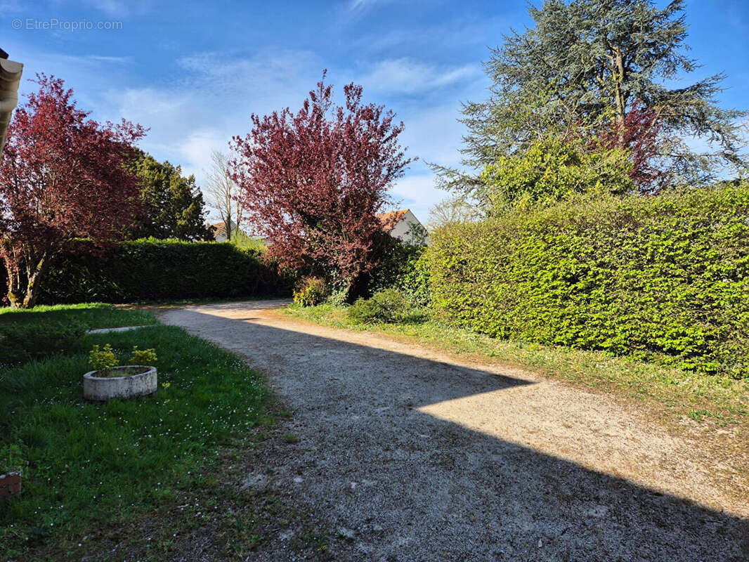 Maison à CHILLEURS-AUX-BOIS