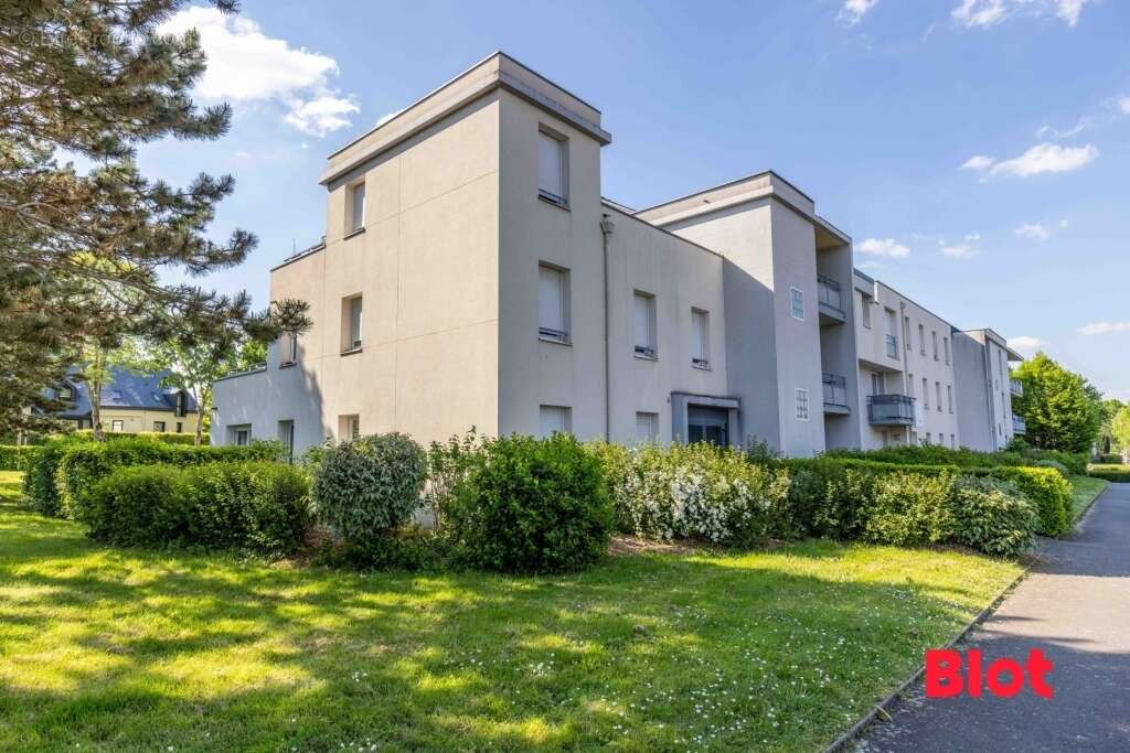 Appartement 40 m² à Saint-Gregoire  - photo 7