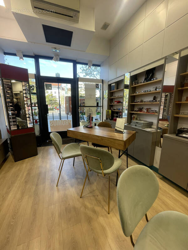 Commerce à CLERMONT-FERRAND