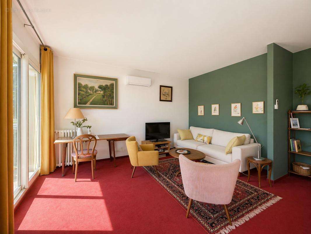 Appartement à VILLENEUVE-LES-AVIGNON