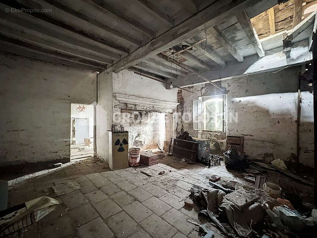Maison 250 m² à Bessieres  - photo 6