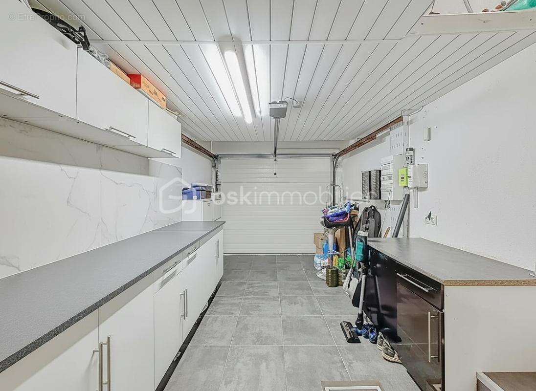 Maison à COURNONSEC