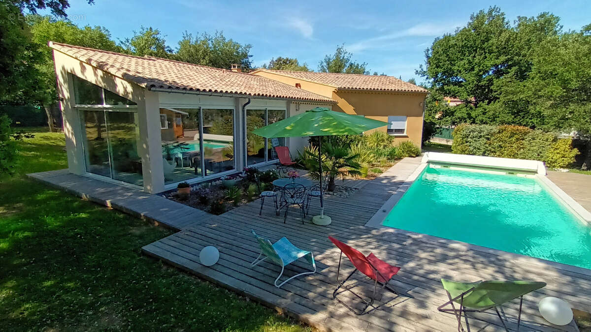 Villa de plain pied avec vue imprenable sur le Ventoux - photo 3
