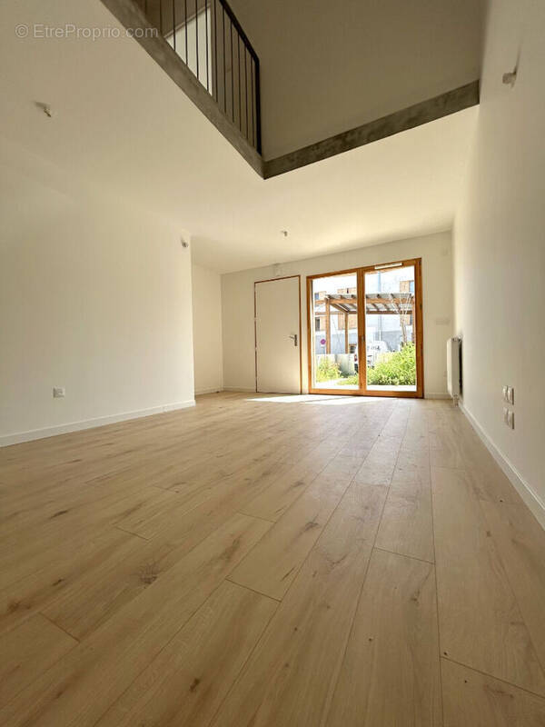 Appartement à CORNEBARRIEU