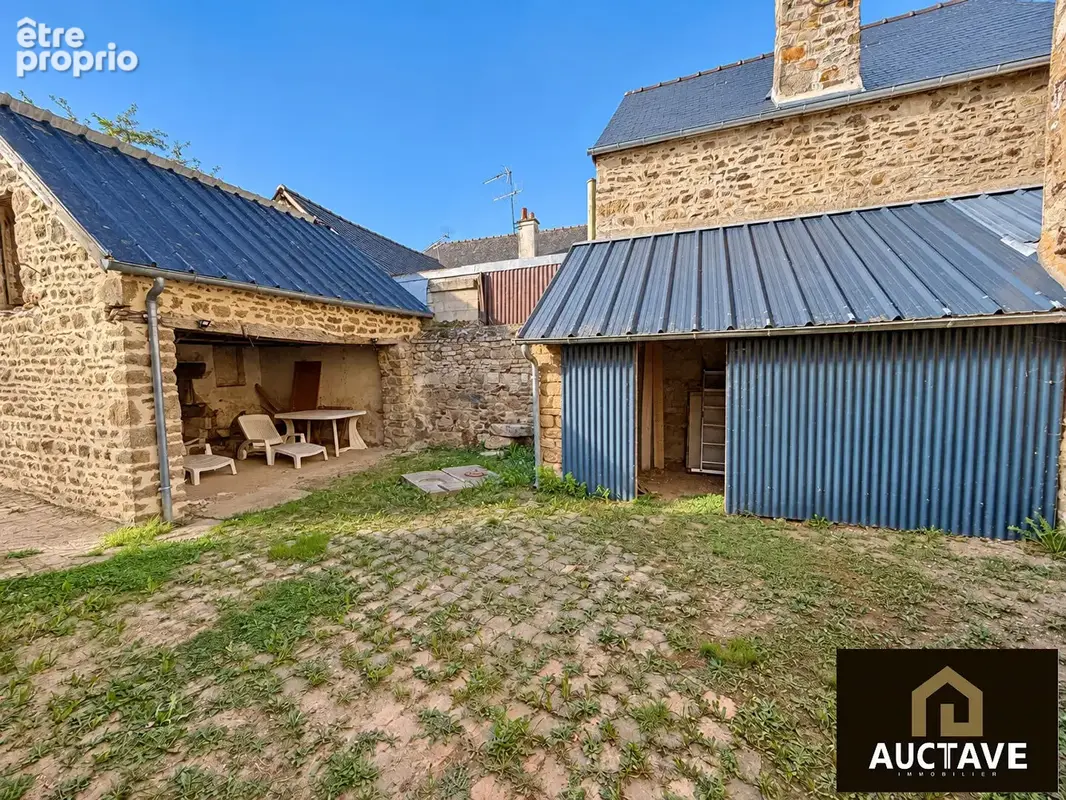 Maison en pierre avec 3 chambres, jardin et dépendances - photo 2