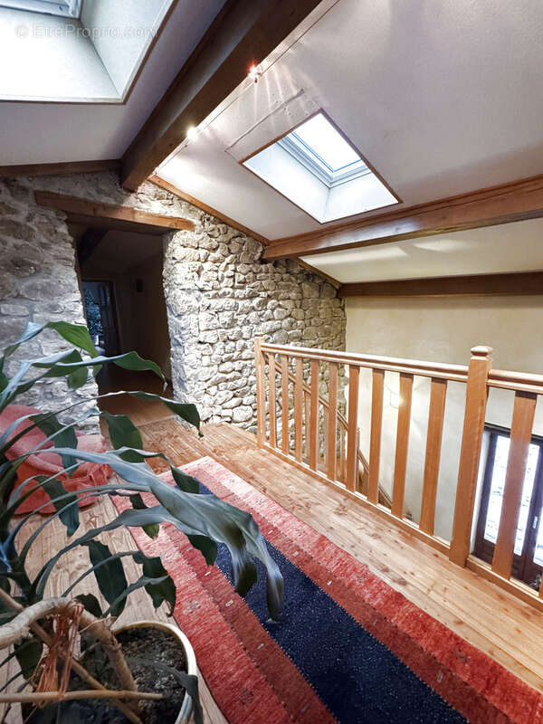 Maison à MARLHES