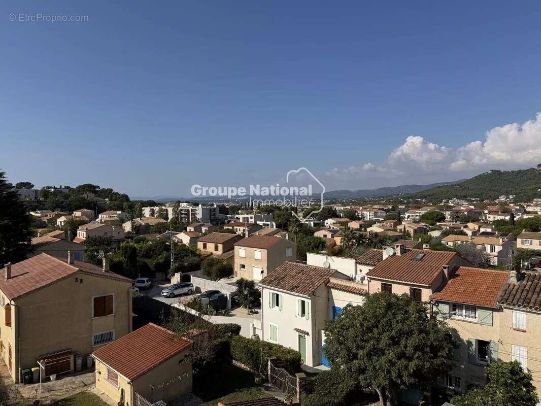 Appartement à SIX-FOURS-LES-PLAGES