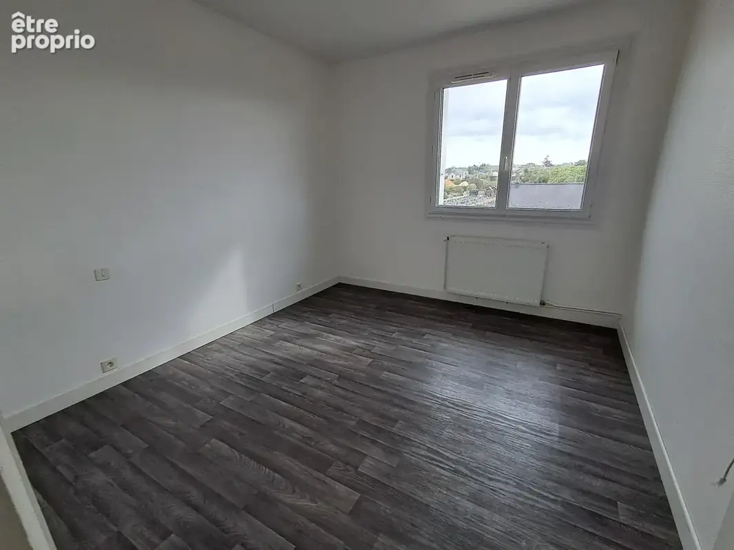 Chateau gontier , appartement de 55m2 avec garage et cave - photo 6