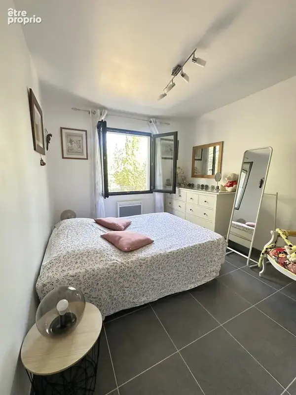 Exclusivité - Carcès - Villa de type 4 + véranda sur 759 2 avec piscine. - photo 17