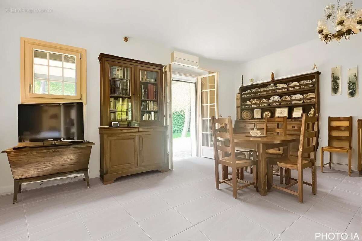 Photo 8 - Maison à DARDILLY