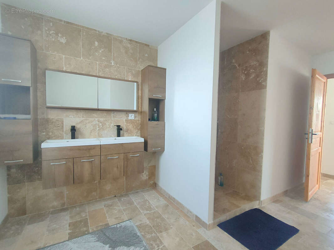 Maison à CHATEAU-GONTIER