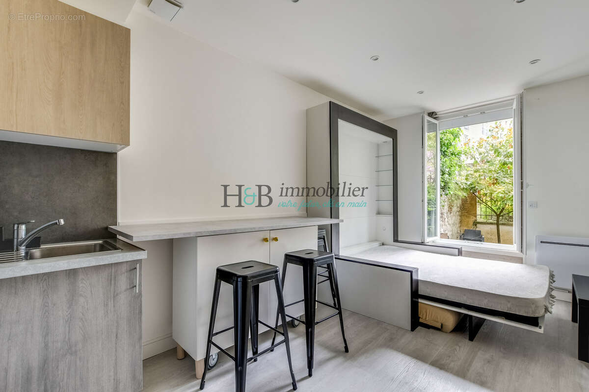 Appartement à PARIS-19E