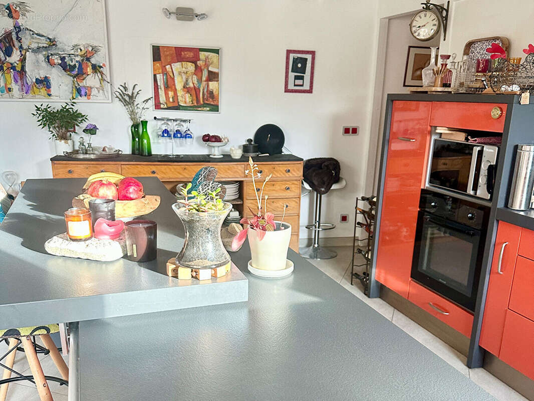 Maison à VIGNEUX-SUR-SEINE