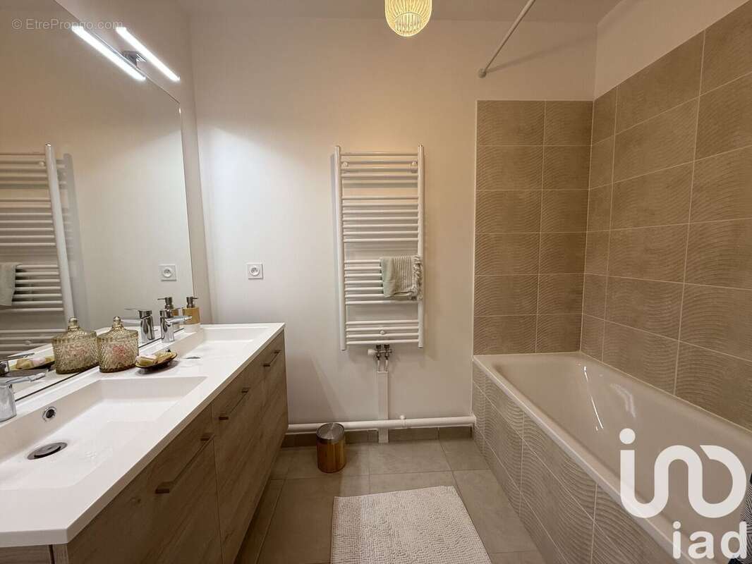 Photo 9 - Appartement à GAGNY