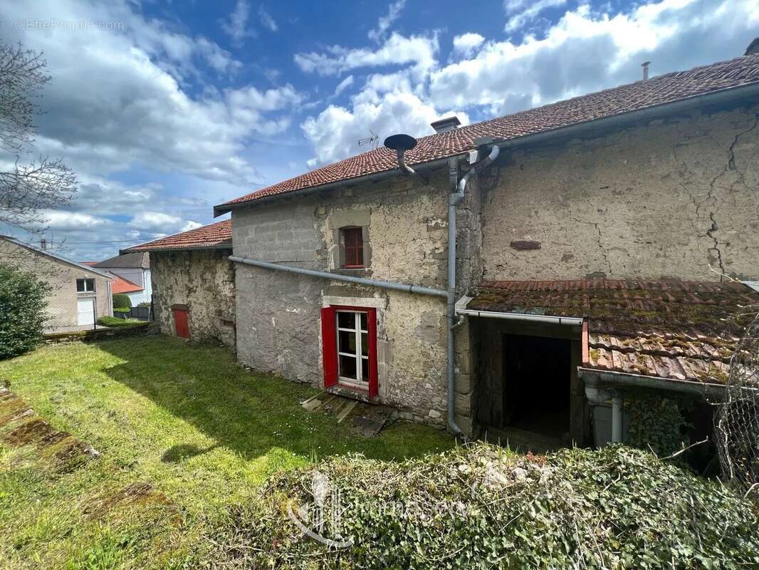 Maison à MORIZECOURT