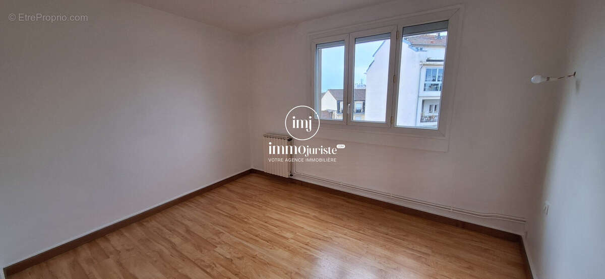 Appartement 54 m² à Limoges  - photo 5