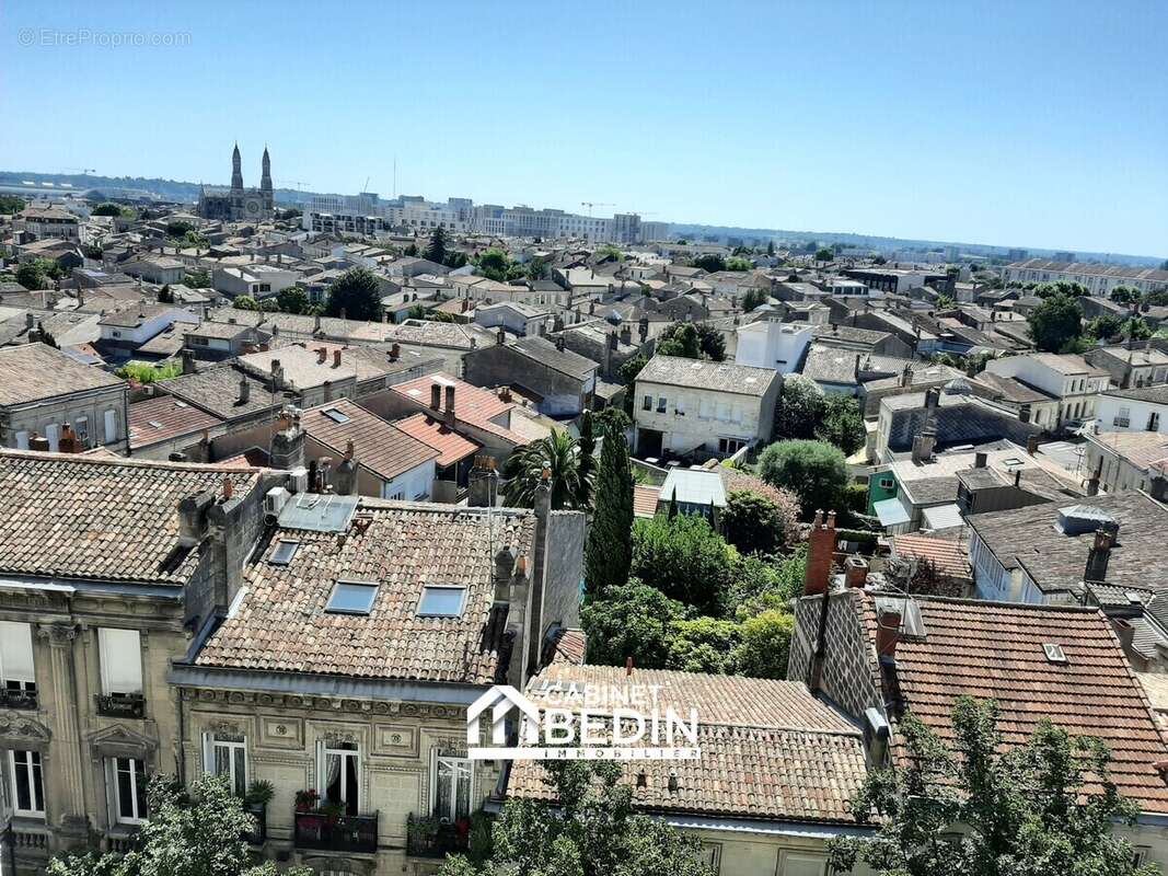 Appartement à BORDEAUX