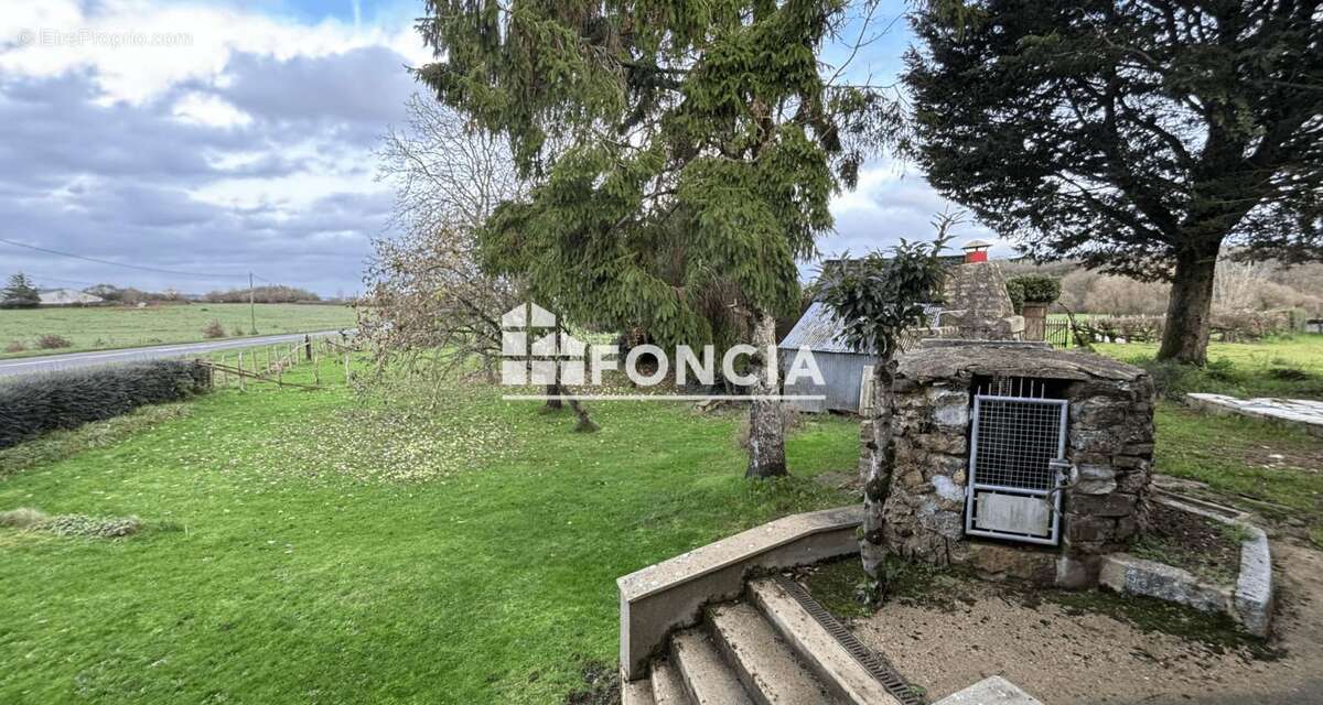 Maison à FRESNAY-SUR-SARTHE