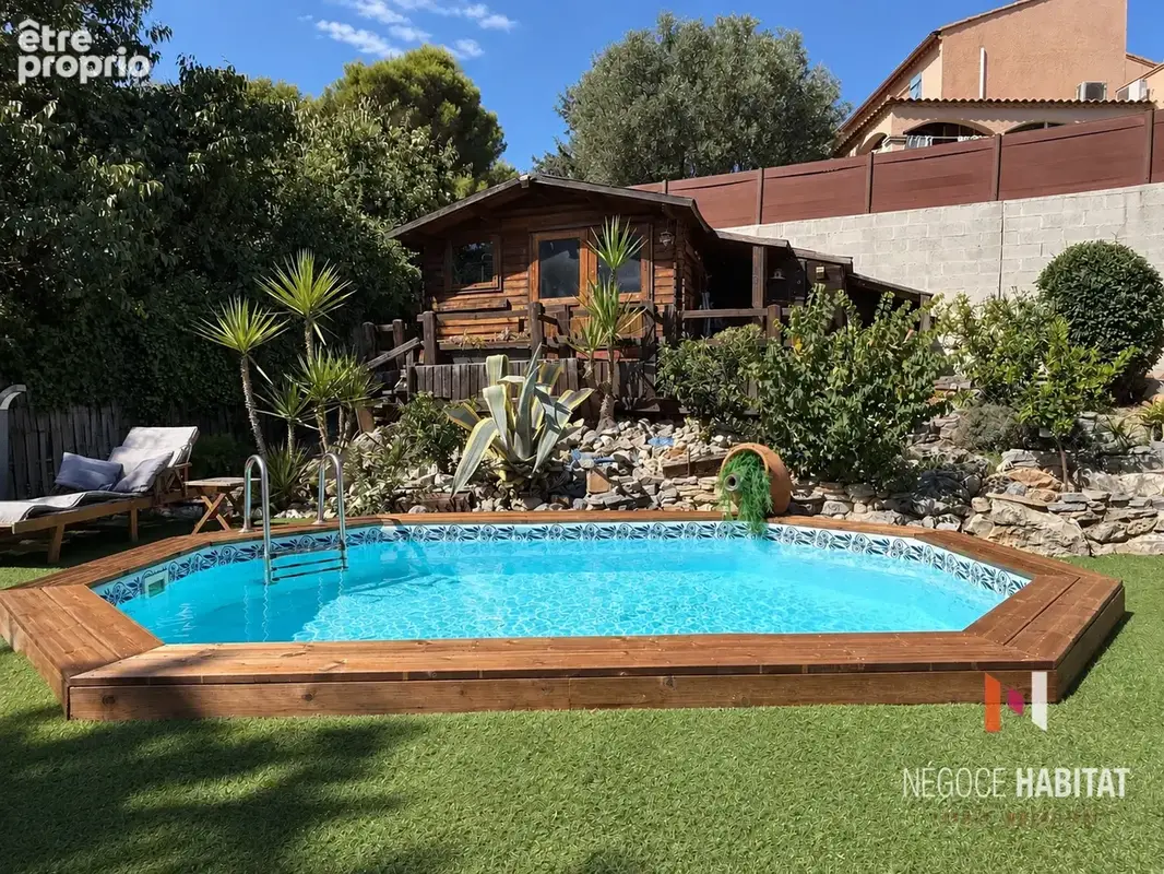 Maison de plain-pied 100 m2 avec piscine, terrain 650 m2 , proche centre du village - photo 11