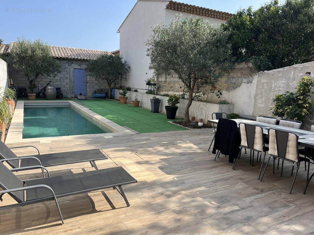 Maison à PLAN-DE-LA-TOUR