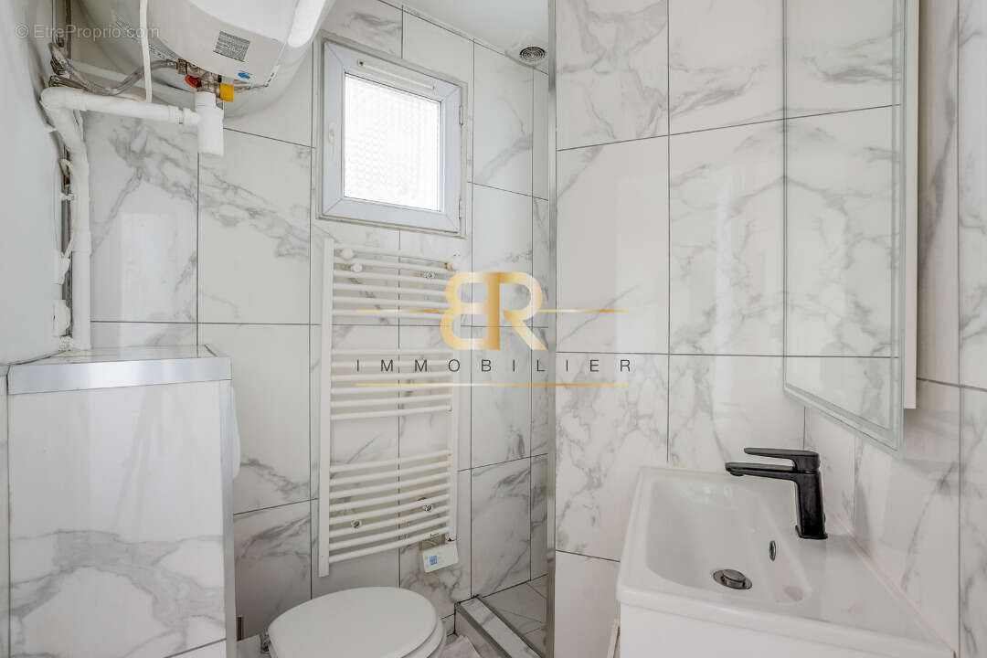 Appartement à CLICHY