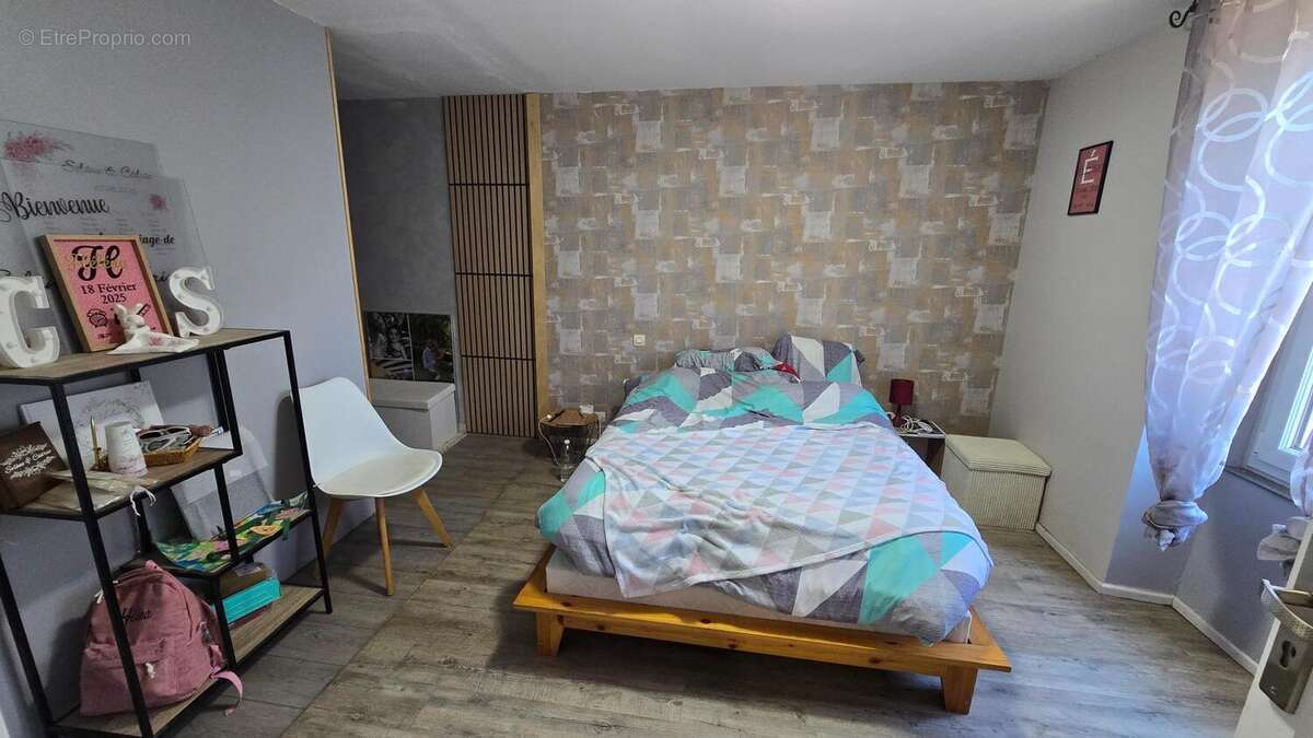 Maison 120 m² à Moussac  - photo 9
