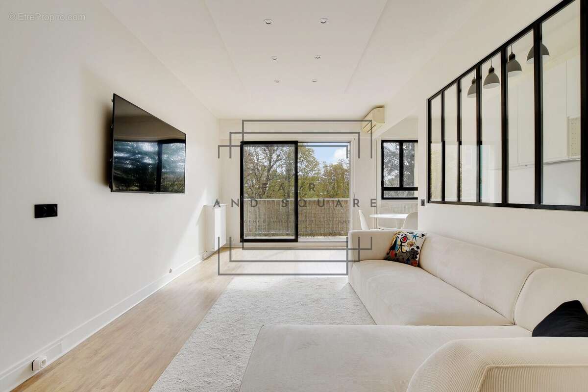 Appartement à NEUILLY-SUR-SEINE