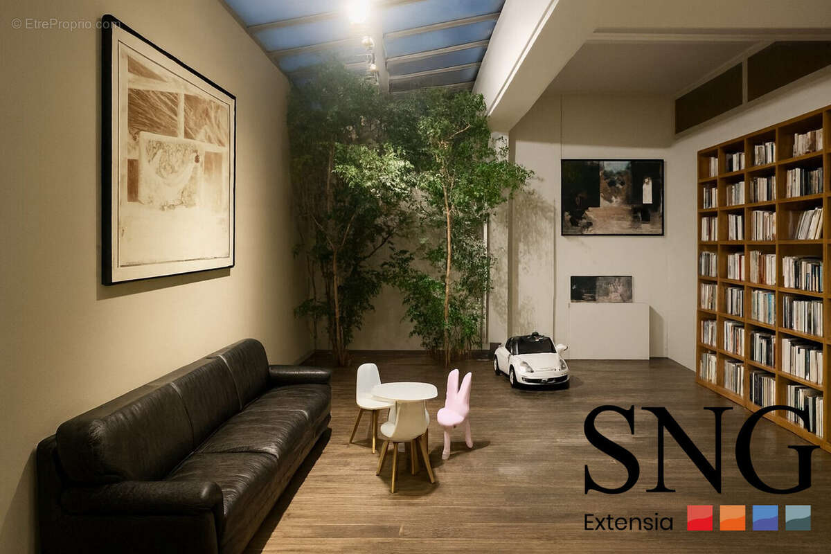 Appartement à PARIS-20E