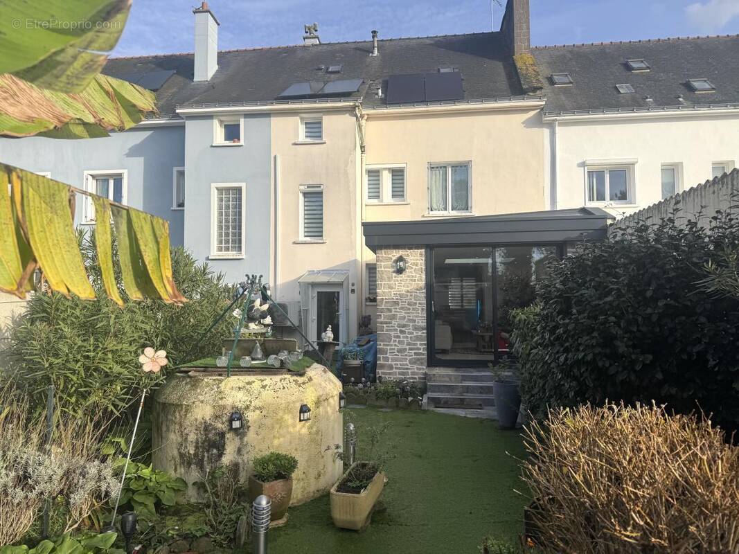 Maison 110 m² à Donges  - photo 1