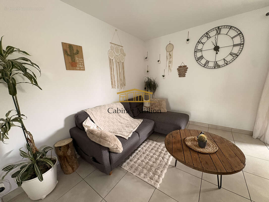 Vic la gardiole - Maison T4 de 90m2 en excelent état . - photo 3
