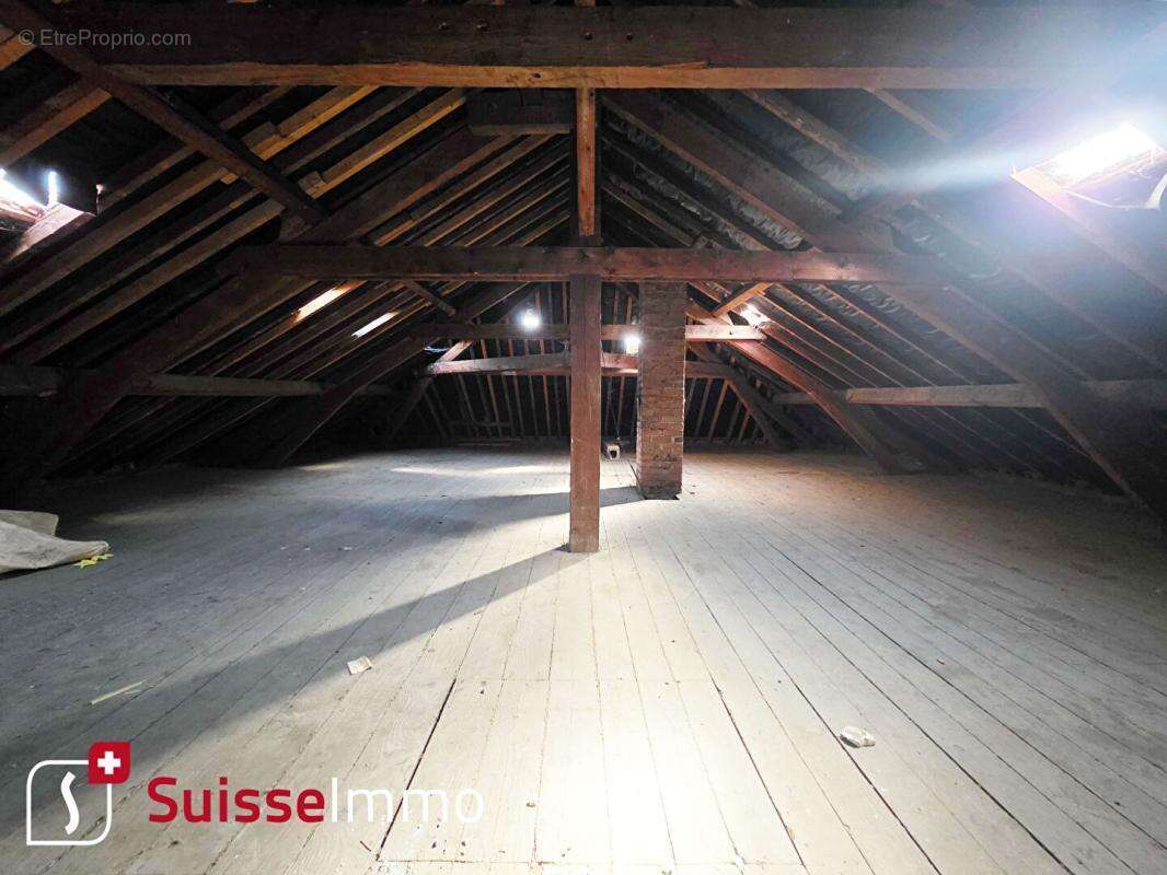 Appartement à L'ISLE-SUR-LE-DOUBS