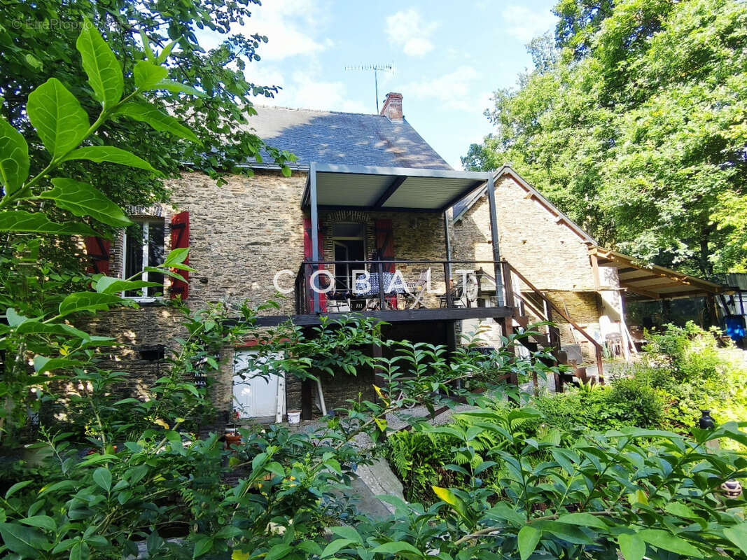 Maison à GUEMENE-PENFAO
