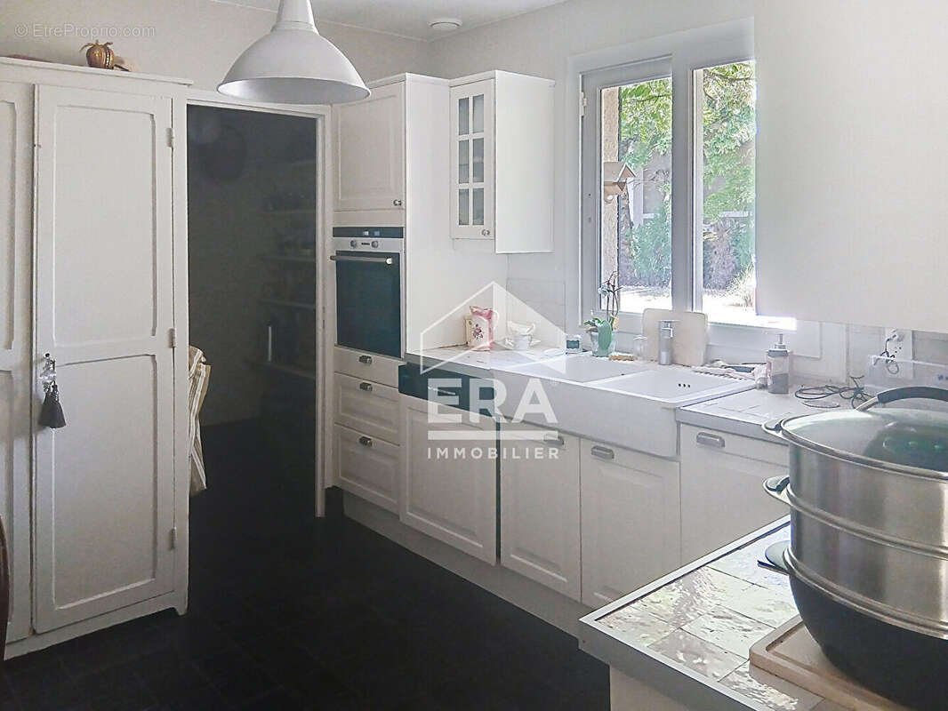 Maison idividuelle 169 M2,et sa grande piscine,terrain 1175 M2 - photo 6