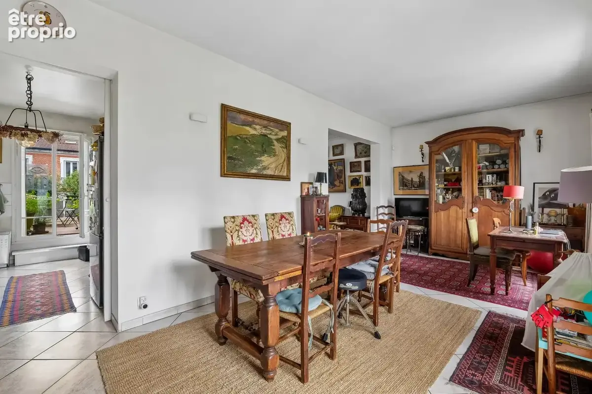 Magnifique maison de ville 6P - 4CH - avec studio indépendant et grand jardin + garage - photo 2