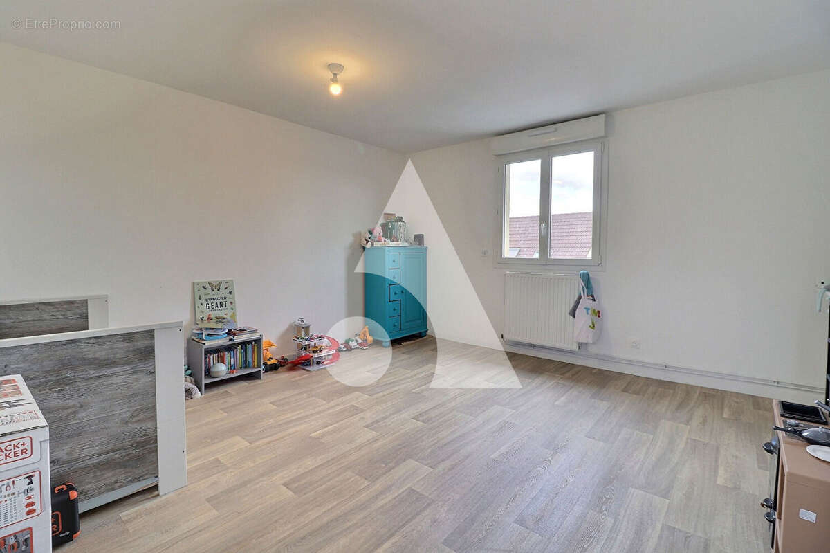 Maison à LE PLESSIS-BOUCHARD