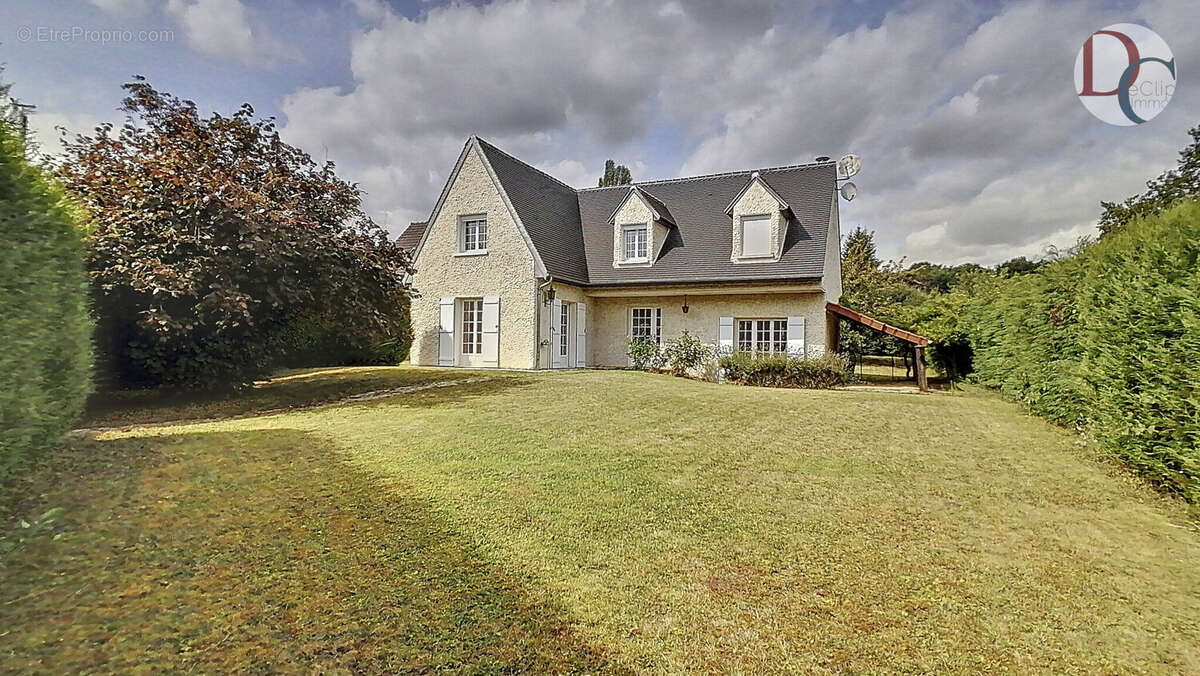 Photo 2 - Maison à PONT-SAINTE-MAXENCE