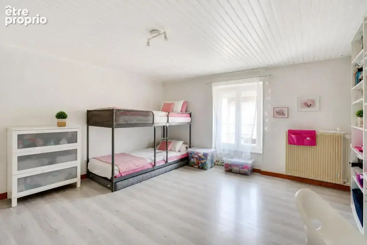 Maison de 7 pièces de 148 m² à Villefranche-sur-Saône - photo 14