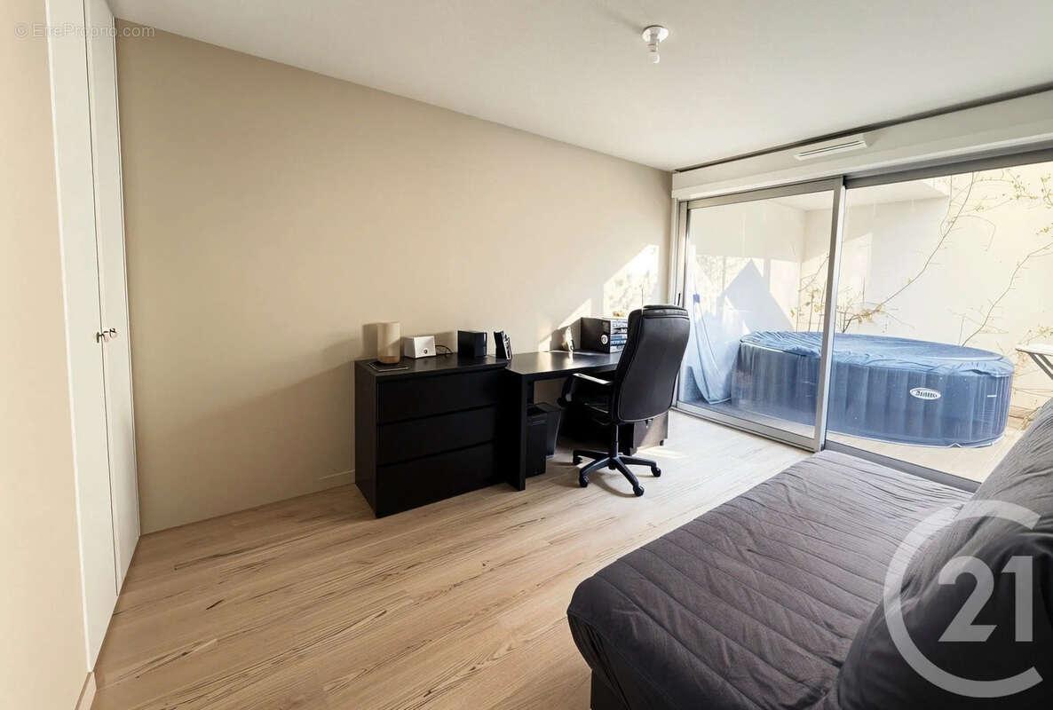 Appartement à BEGLES