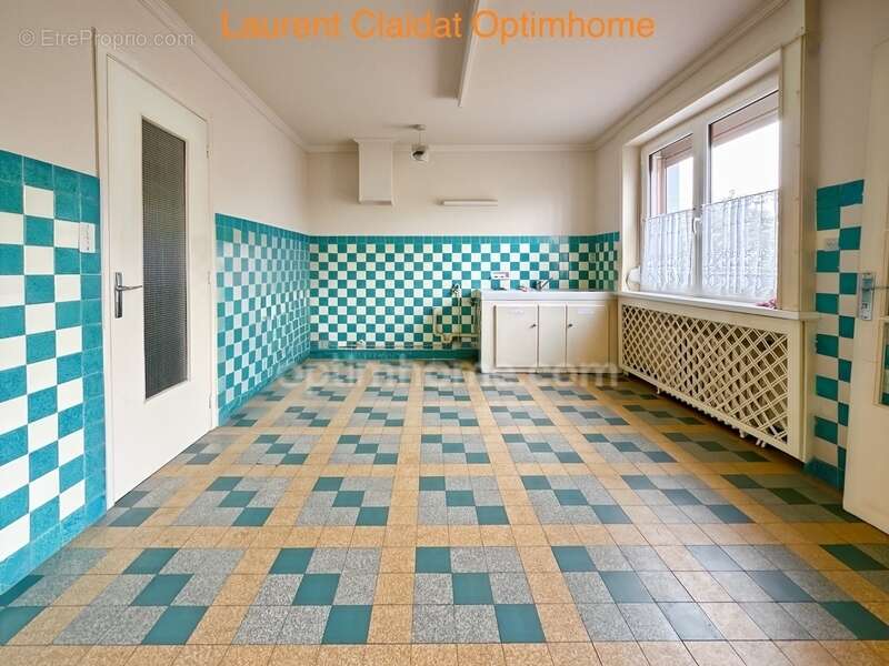 Maison à SAINT-QUENTIN