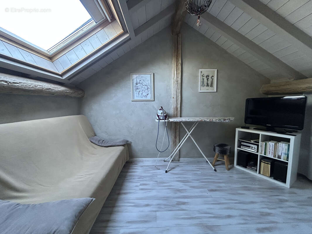 Appartement à NEYDENS