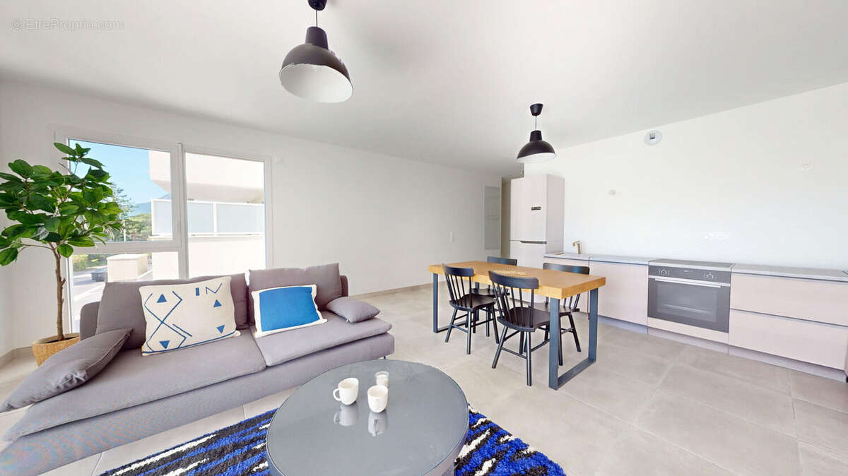 Appartement à CLAIX