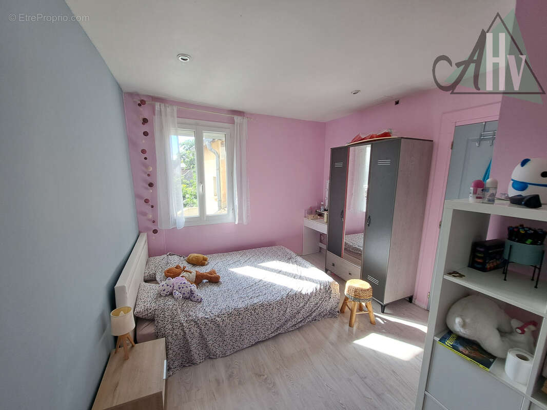 Maison à CHEROY