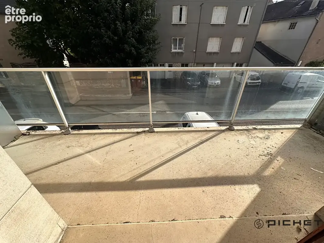 Appartement à rafraichir dans résidence recherchée / Garage et 2 balcons - photo 15
