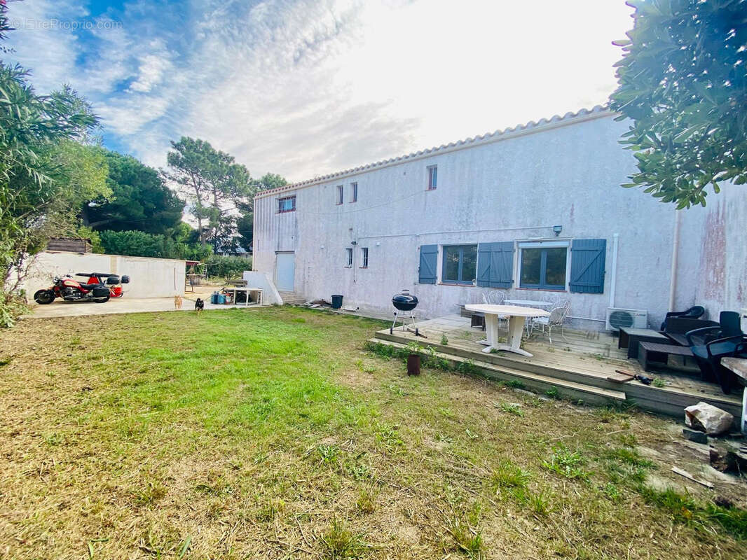 Maison à SAINT-CYPRIEN