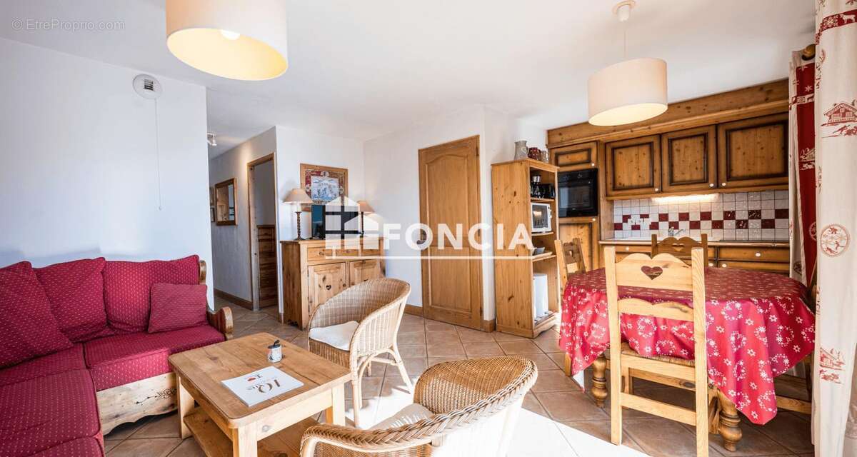 Appartement à CREST-VOLAND