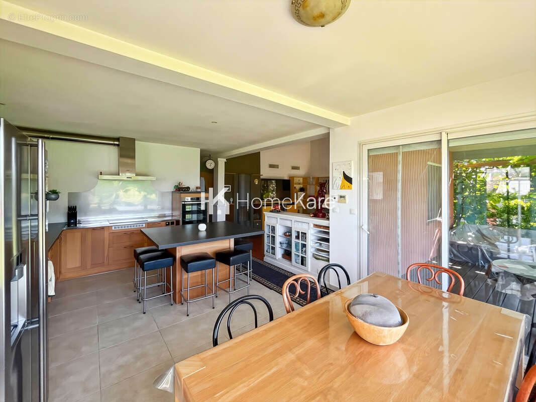 Maison 130 m² à Verdun-Sur-Garonne  - photo 4