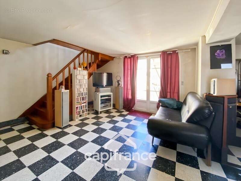 Maison à VILLEVAUDE