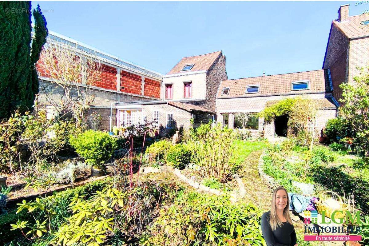 Maison à VALENCIENNES