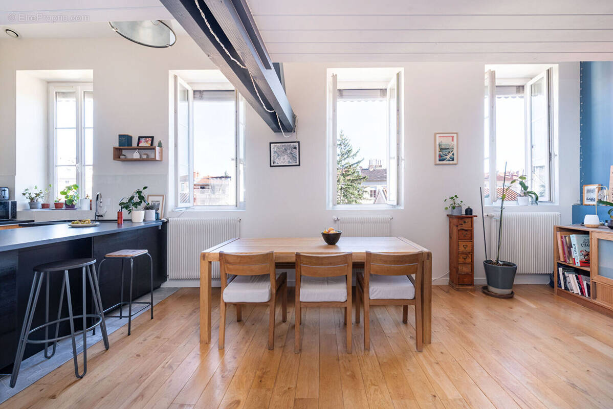 Appartement à LYON-4E