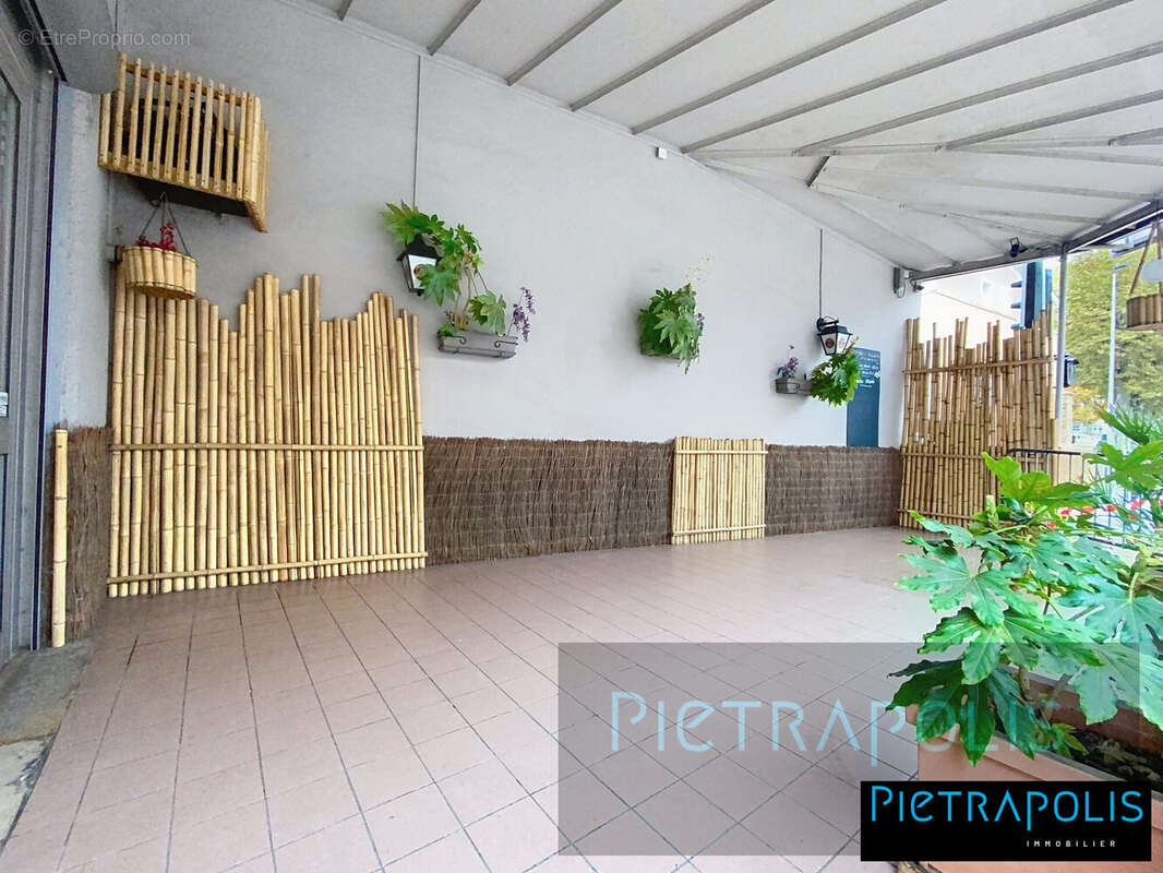 Autre à SAINT-GEORGES-DE-RENEINS